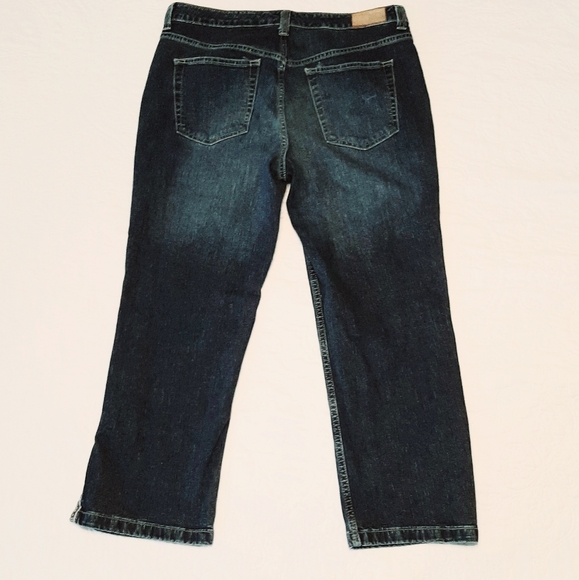 Women's Tommy Hilfiger Vintage Capri Denim Jeans - Picture 8 of 11